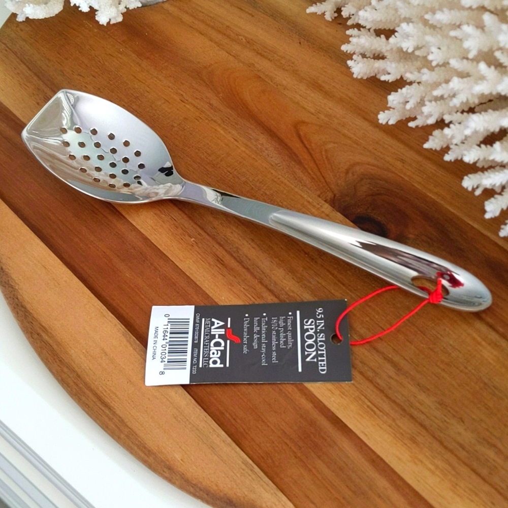All-clad 🔥NWT🔥 slotted serving spoons ❤️ NEVER USED! Still has tags! A+